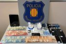 Els Mossos d'Esquadra detenen un matrimoni per distribuir cocaïna a Segur de Calafell i Cunit