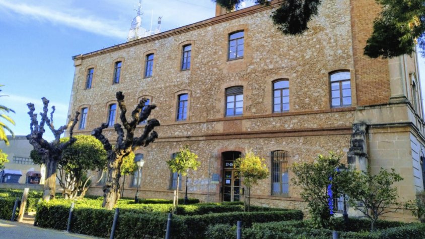 Front comú dels alcaldes del Baix Penedès en contra de la ubicació en terrenys agrícoles de dues plantes fotovoltaiques a la Comarca