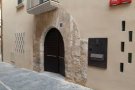 La Sala Portal del Pardo i la Biblioteca Pública Terra Baixa acullen l’exposició “A propòsit d’unes flors” durant el mes de març