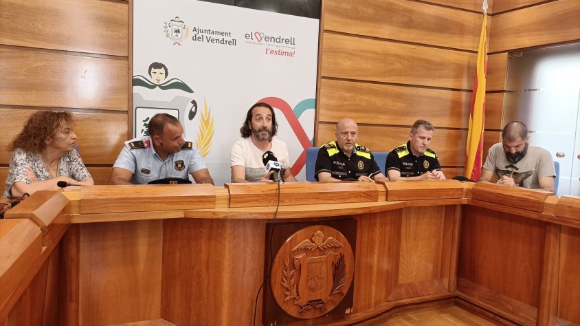 L’Ajuntament del Vendrell signa un conveni amb la Generalitat per aplicar mesures alternatives a menors denunciats per consum o tinença de drogues