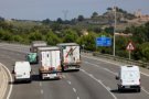TRÀNSIT DE CAMIONS PER LES AUTOPISTES