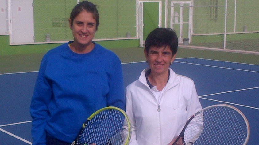 Magda Gual, acompanyada d'Olimpia Mérida