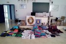 La Policia Municipal i els Mossos d’Esquadra comissen productes valorats en 7.500 euros destinats al top manta