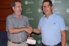 Aigües de Tomoví fa una donació de 2.000 euros a Càritas del Vendrell