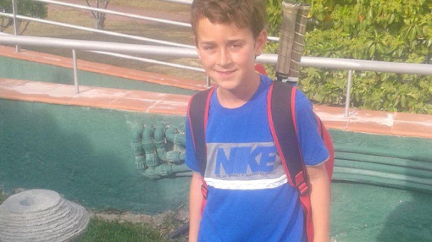 Max Pelegrí del CT Cubelles que intentarà accedir a la final de consolació de l'aleví masculí