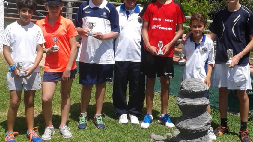 Grup d'alguns dels finalistes i campions