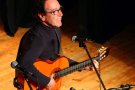 El Festival Música a la Vila continua amb un concert infantil de tarda a càrrec de Xavi Lozano i un concert de nit amb l'Eliseo Parra Trio