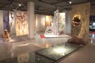 Visita comentada a l’exposició temporal del Museu Deu amb obres fetes sobre pintura de calç i grafè