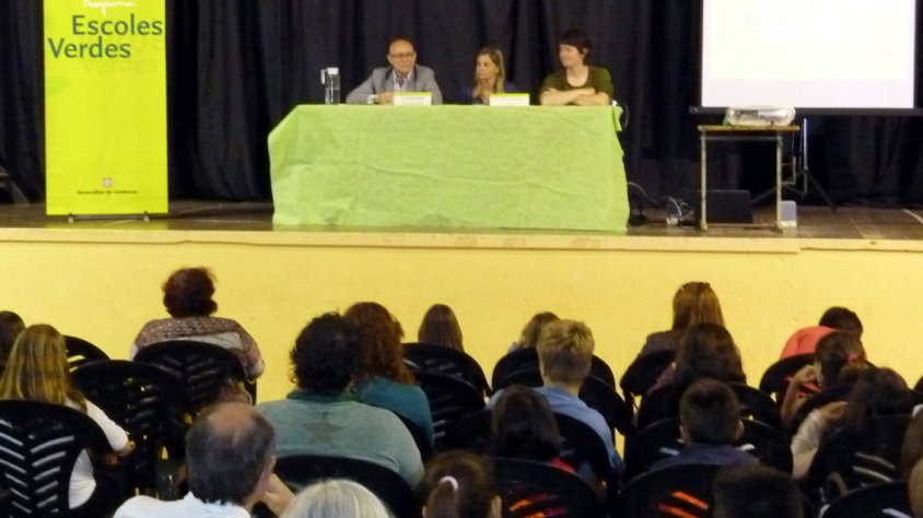 La regidora d’Ensenyament, Sra. Sònia Magrané, en un moment de la presentació de la Jornada