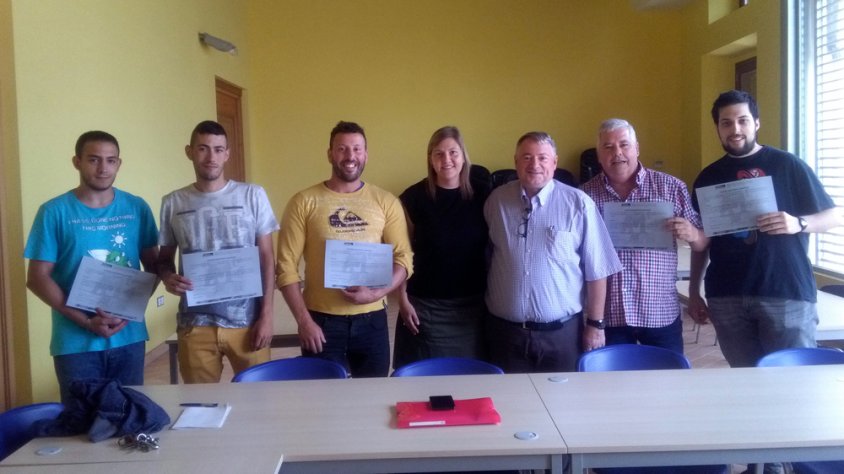 Joan Sans amb els alumnes del curs a l’aula de formació de Cal Freixas, a l’Arboç.