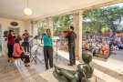 Tornen les activitats d’estiu al Museu Pau Casals, amb la nova activitat “Mar de Sons i Vi” i el destacat concert de l’orquestra juvenil de “Vozes”.