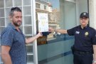 La Policia Municipal fa difusió de la campanya de conscienciació de no comprar al top manta