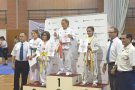 5 ors, 3 plates i 7 bronzes per la Lira