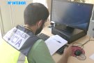 Detenció de dos ciutadans per falsedat documental
