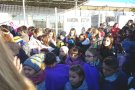 Els alumnes de l'escola Marta Mata passen fred a les aules