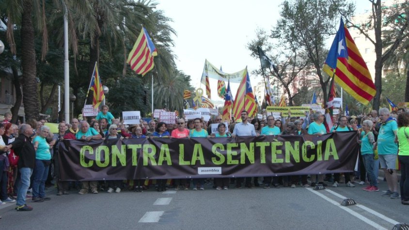 Capçalera de la manifestació