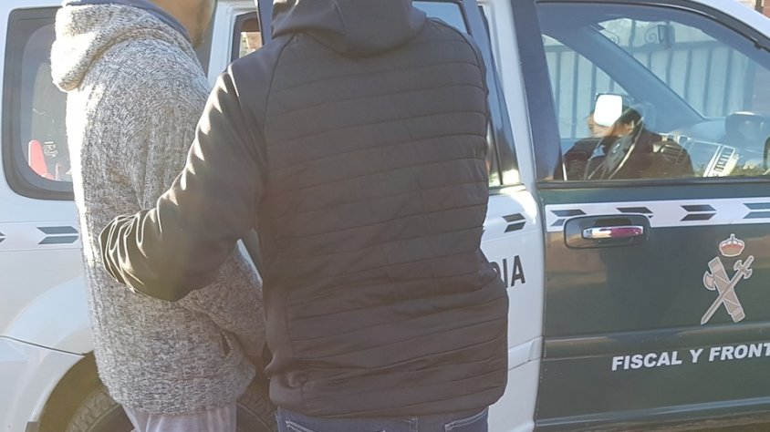 Cinc veïns del Vendrell detinguts per plantar marihuana a l'Alt Camp