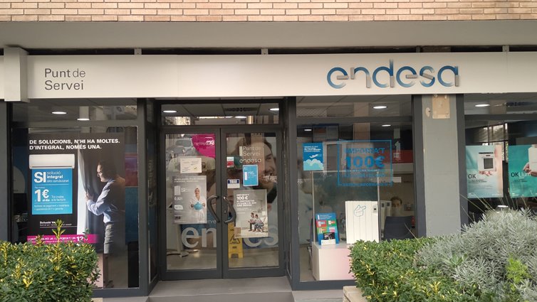 Endesa reobre la xarxa d'atenció presencial pels clients de la demarcació de Tarragona