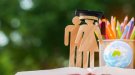 Sindicats i famílies reclamen a Educació negociar la preparació del proper curs i lamenten que no se'ls informi