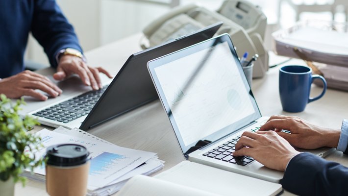 Un 61,4% avala el teletreball després del confinament si es compagina amb la feina presencial