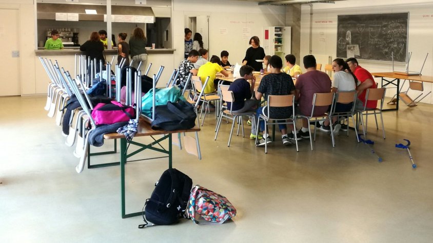 40 alumnes de 1r i 2n d’ESO del Vendrell s’acullen al servei de menjadors educatius contra l’exclusió social