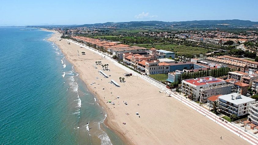 La FEHT reclama mesures econòmiques per la "supervivència" del sector turístic