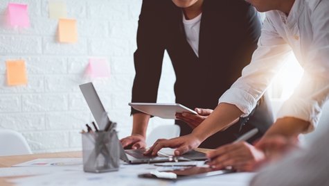 Cinc projectes innovadors de resposta a la covid-19 amb participació catalana reben finançament europeu