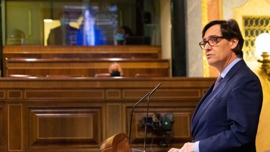 El govern espanyol estudia aplicar un toc de queda però apunta que requereix declarar l'estat d'alarma