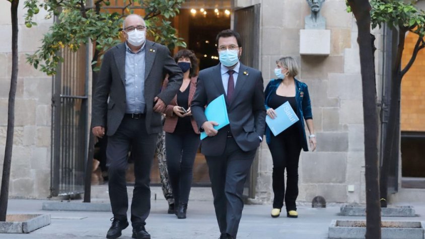 El toc de queda a Catalunya, finalment entre les 22 i les 6 hores