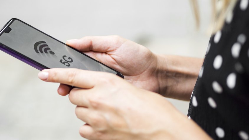 El responsable de l'Observatori 5G diu que la pandèmia ha demostrat que cal donar "cobertura total" d'aquesta tecnologia