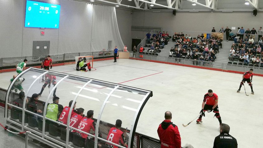 Un derbi d’OK Lliga vibrant i amb emoció fins al final
