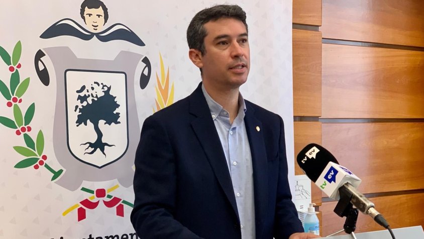 L’alcalde del Vendrell, Kenneth Martínez, presenta la 3a línia d'ajuts per autònoms i pimes