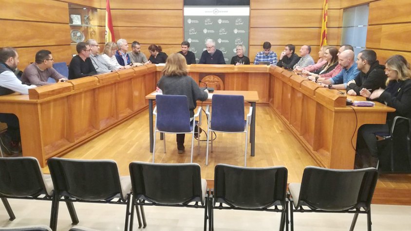 El Ple aprova complementar fins al 100% les retribucions des del primer dia de baixa mèdica