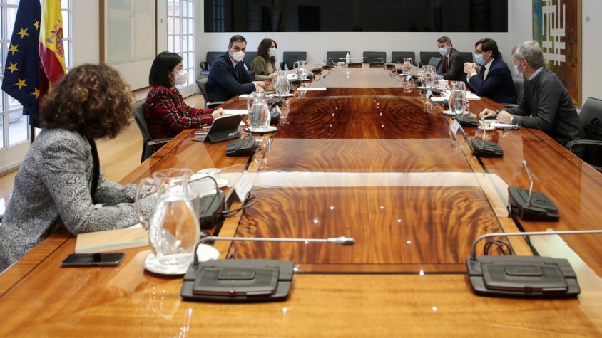 El govern espanyol emplaça les comunitats autònomes a "aprofitar totes les seves capacitats" en la vacunació