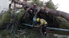 La ventada es reforça amb ratxes de més de 80 km/h i els Bombers acumulen 110 avisos