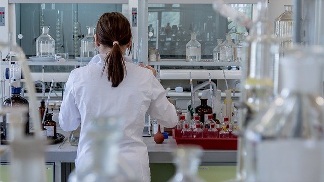 Baixa el risc de rebrot a 254 i l'rt a 1