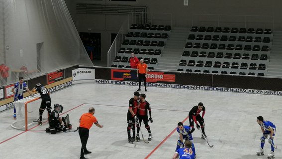 El CE Vendrell perd 6 a 1 a la pista del Voltregà