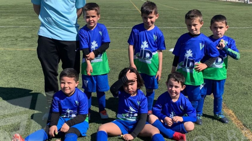 L'Escola de futbol base El Vendrell inicia els partits amistosos