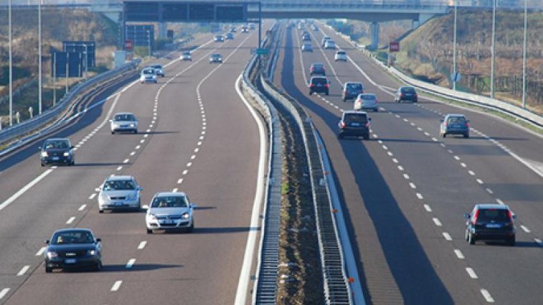 El Govern autoritza la licitació de cinc contractes per a la conservació i explotació de l'AP-2 i AP-7 a Catalunya després de la finalització de les seves concessions