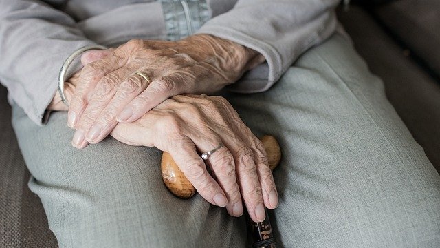 La Inspecció de Treball regularitza la situació laboral prop de 30.000 treballadores de la llar a tot l'Estat