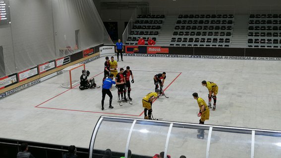 El CE Vendrell perd 2 a 0 a la pista del Noia