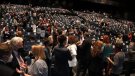 El Govern manté les reunions de 10 persones i amplia al 70% l’aforament de congressos i cerimònies religioses o civils