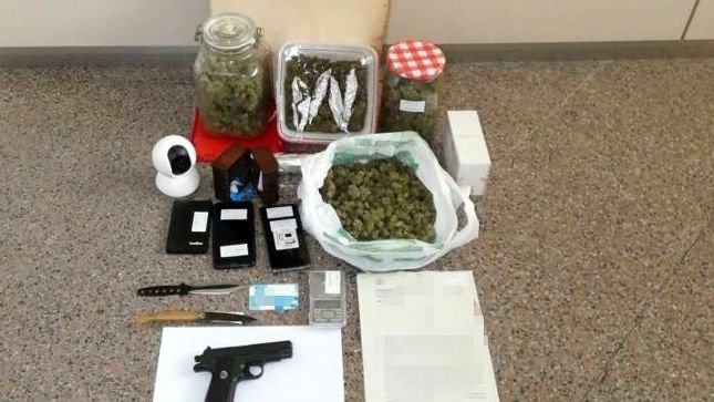Els Mossos d’Esquadra detenen dos homes per un robatori amb violència en un domicili del Vendrell