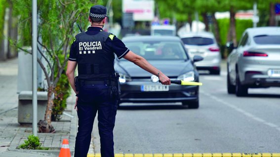 Es convoquen 9 places d’agent de Policia Municipal del Vendrell