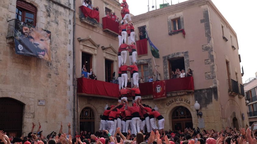 3 d e9 amb folre d'Els Nens del Vendrell
