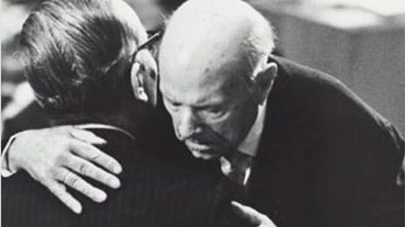 Cerimònia lliurament Medalla de la Pau a l'ONU, 24 octubre 1971