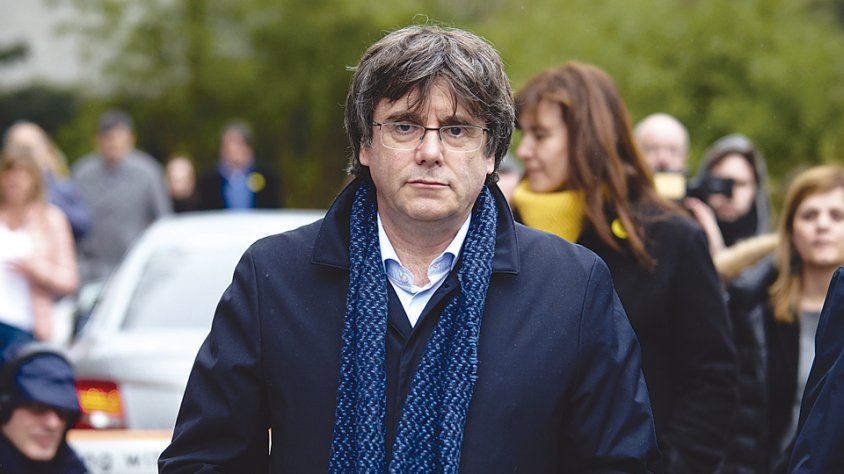  La policia italiana deté Carles Puigdemont a Sardenya per ordre del Tribunal Suprem