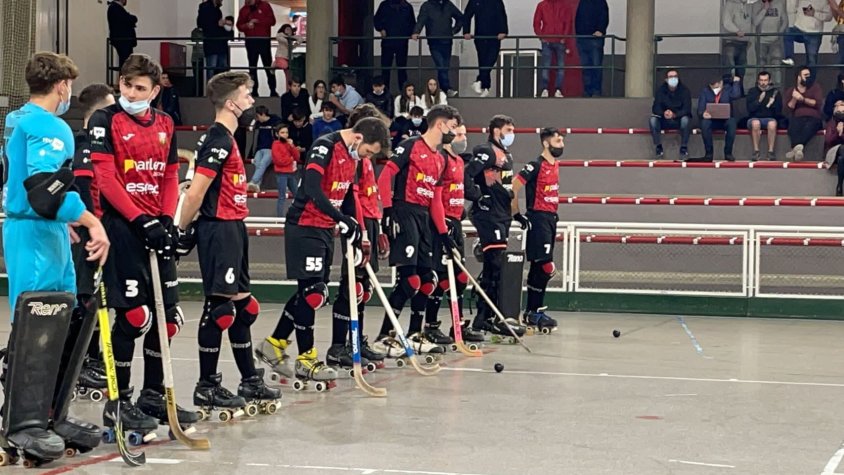 Primera victòria del Club d'Esports Vendrell a casa 