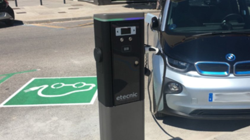 L'Ajuntament de l’Arboç instal.larà un punt de recàrrega de vehicles elèctrics al pàrquing del Poliesportiu Municipal