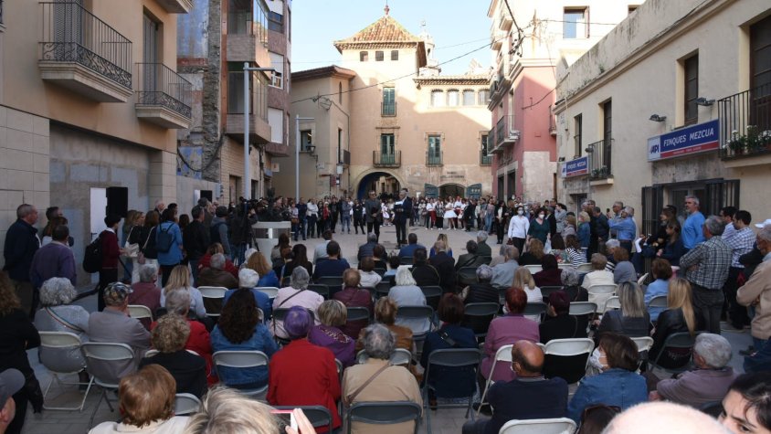 El Vendrell amplia l’illa de vianants cap al carrer de les Quatre Fonts